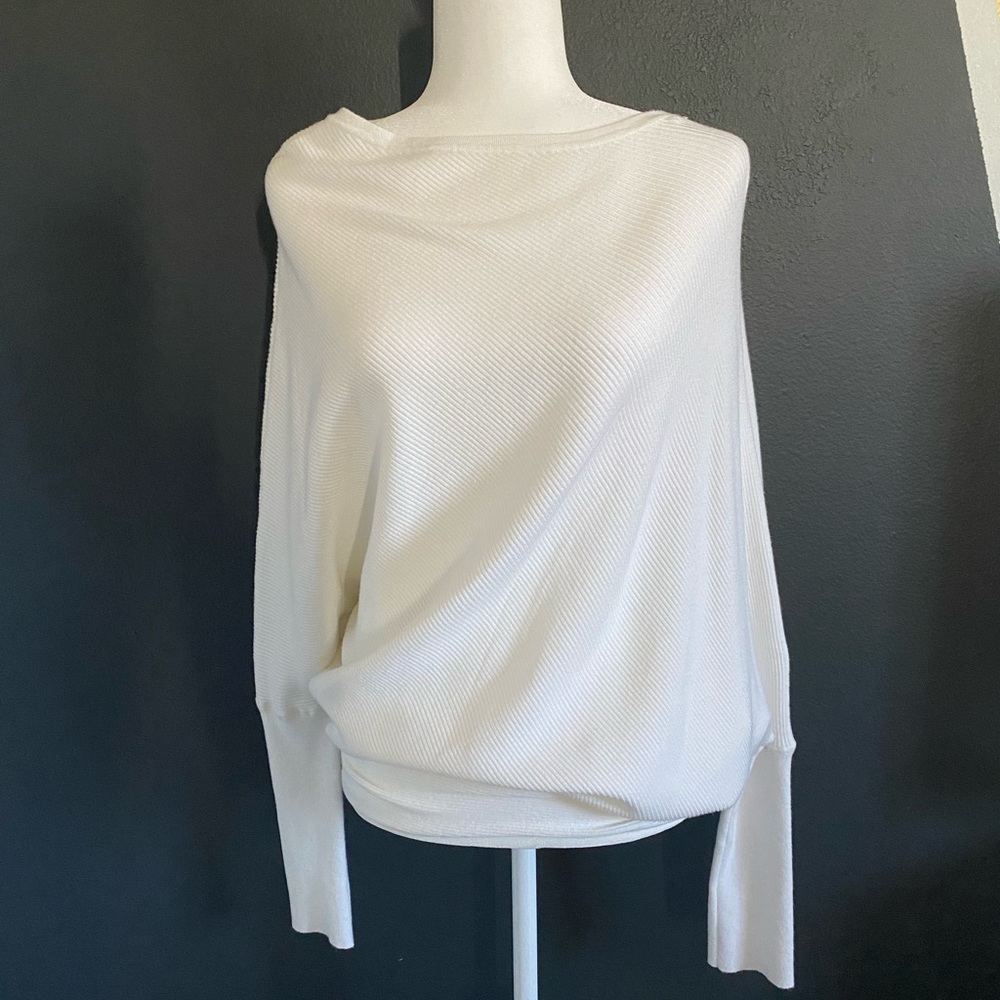 Vici Top- size Medium